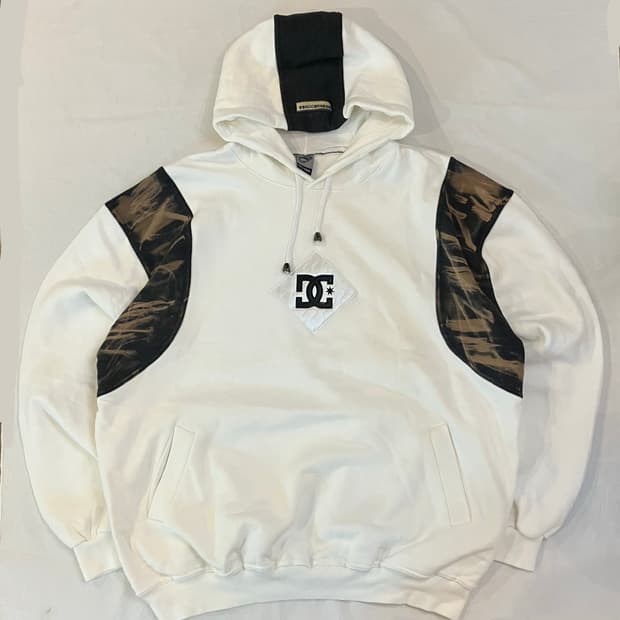 90s DC SHOES 카모패턴 블리치 후드티 화이트