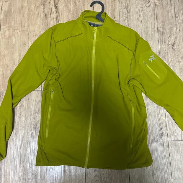 아크테릭스 델타lt자켓 m