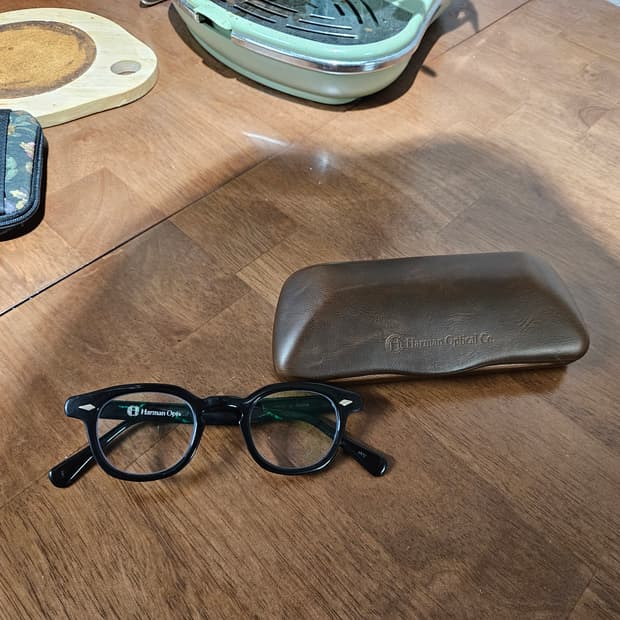 하만옵티컬 월리스 44 블랙