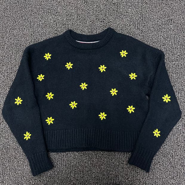 타미힐피거 여성 꽃무늬 크롭 니트 신장 164