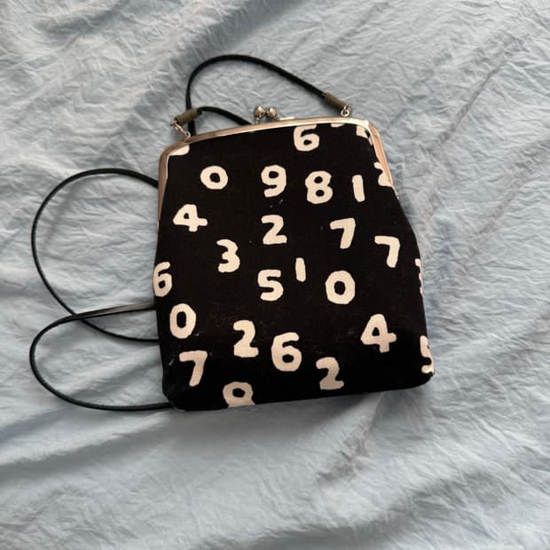 소우소우 크로스백