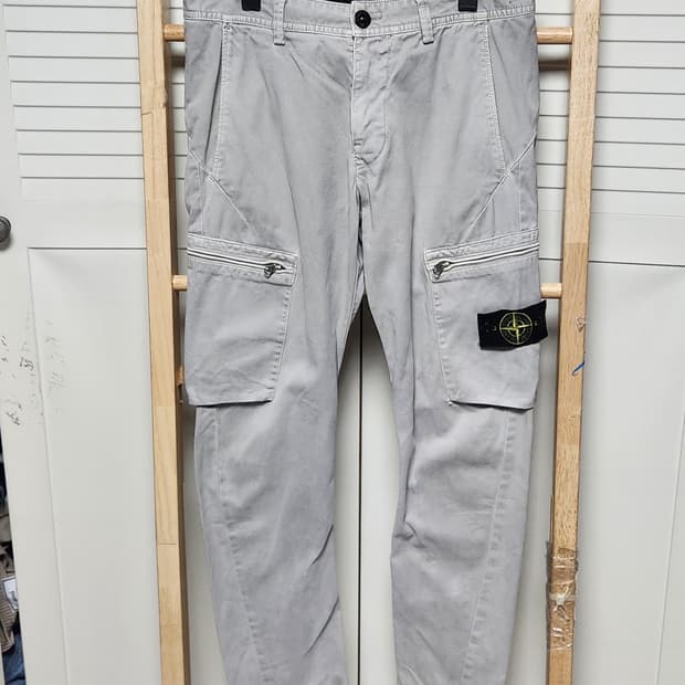 스톤아일랜드 백화점판 그레이 카고 팬츠 바지