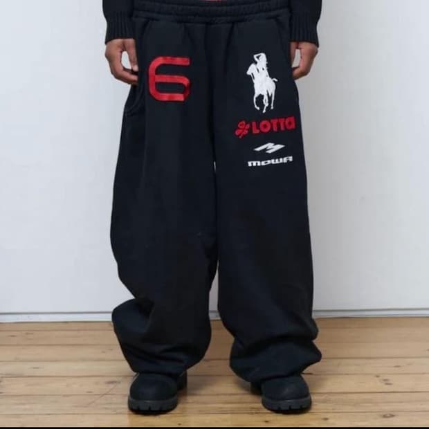 Mowalola 스웻팬츠 S/M사이즈 구합니다