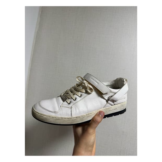 디올 옴므 하네스 로우탑