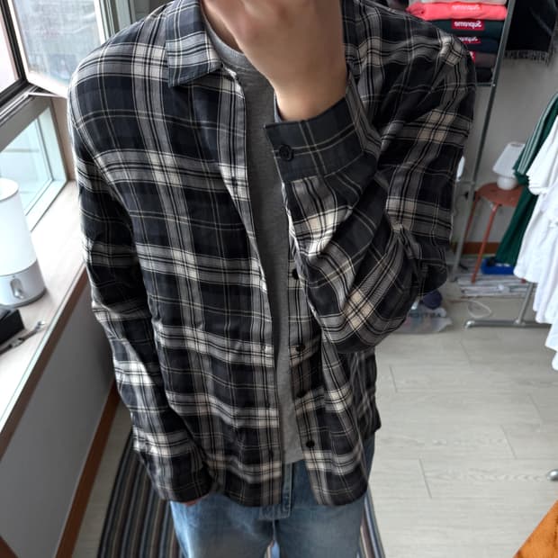 질스튜어트 뉴욕 체크 셔츠