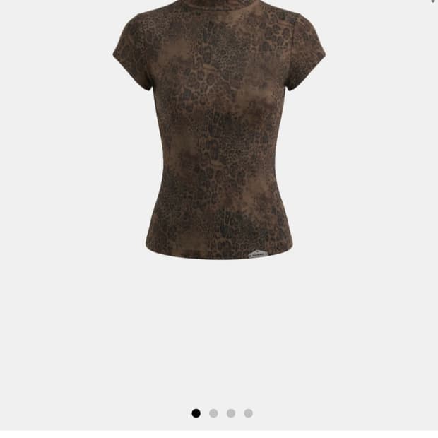 Viper Logo Mock-Neck Cap Sleeve- 레오파드