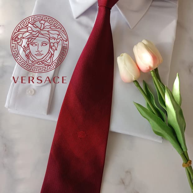 베르사체 실크 메두사 자수 포인트 넥타이 9.1cm A등급 A19035
