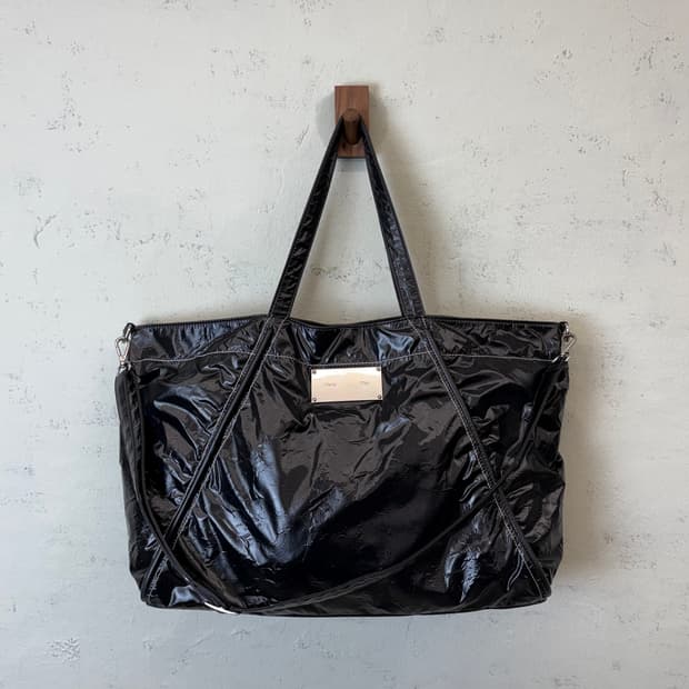 마뗑킴 빅 코팅 토트백 블랙