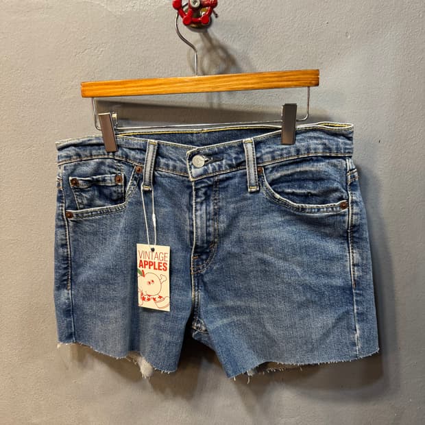 Levi.s Short Pants