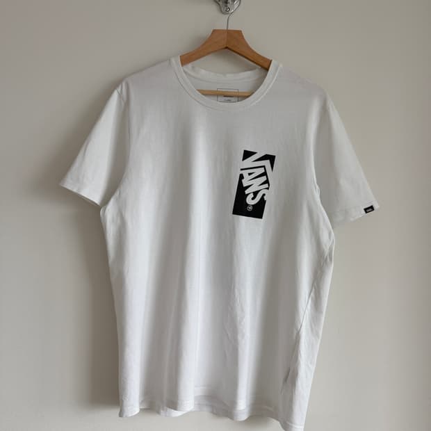 반스(VANS) 반팔 티셔츠