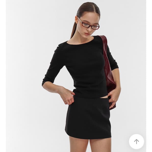 블랙업 보트넥 7부티