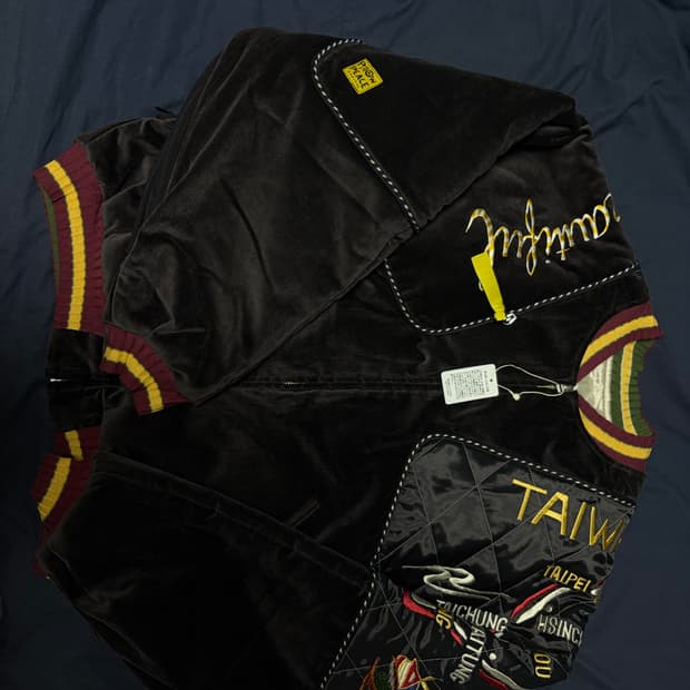 캐피탈 수베니어 자켓 3사이즈 새상품