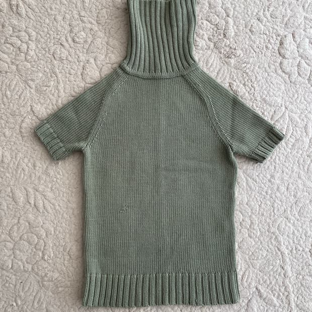 Theory 띠어리 반소매터틀넥니트