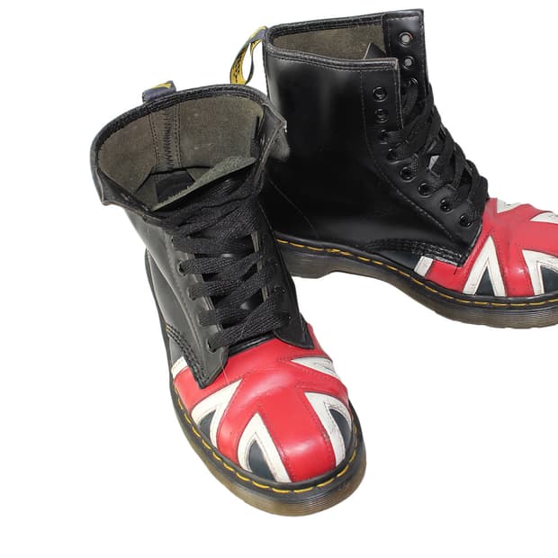 Dr. Martens 닥터마틴 유니언잭 8홀 부츠