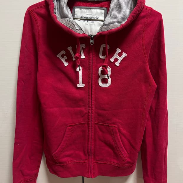 아베크롬비 레드 후드집업 M
