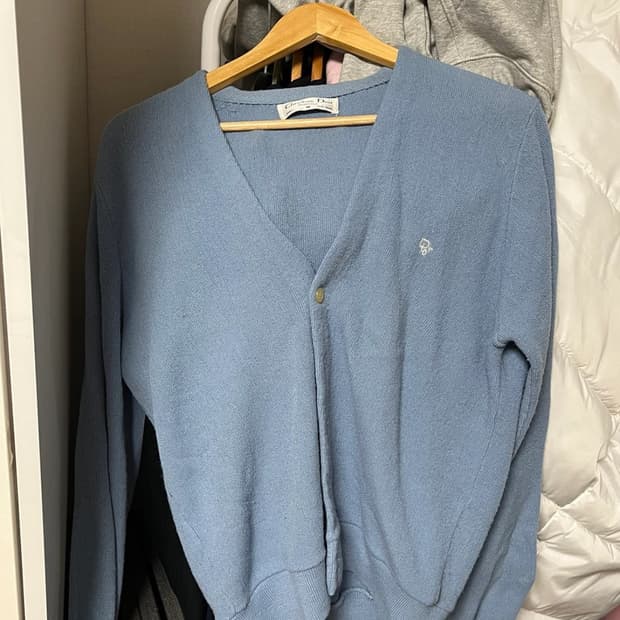 디올 하늘색 가디건