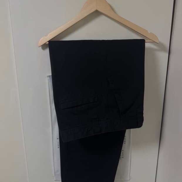 [85]유니클로u 와이드핏치노팬츠 블랙