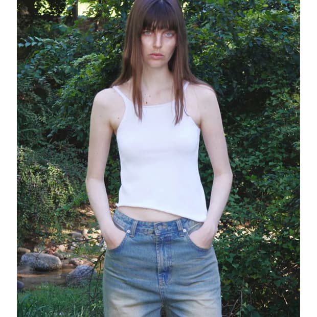 오픈와이와이 SLIT KNITTED SLEEVELESSS