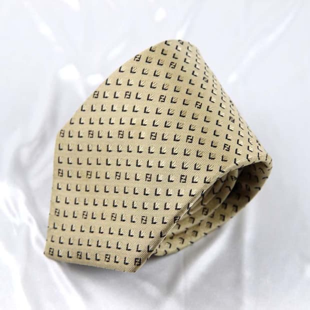 펜디 8.9cm A등급 FF로고 남자 명품 넥타이