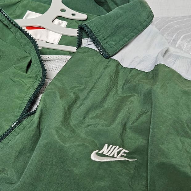 나이키 바람막이 자켓 그린 100