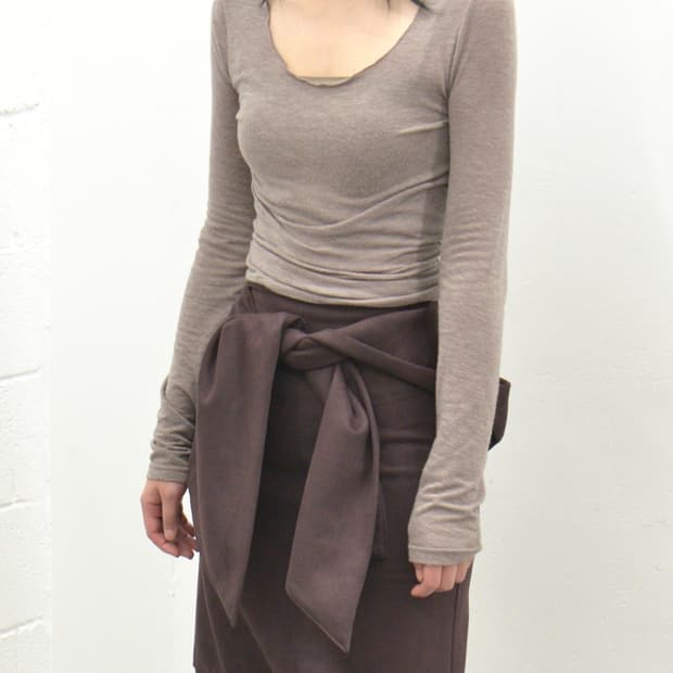 Tiles 타일즈 hoodie skirt (brown)