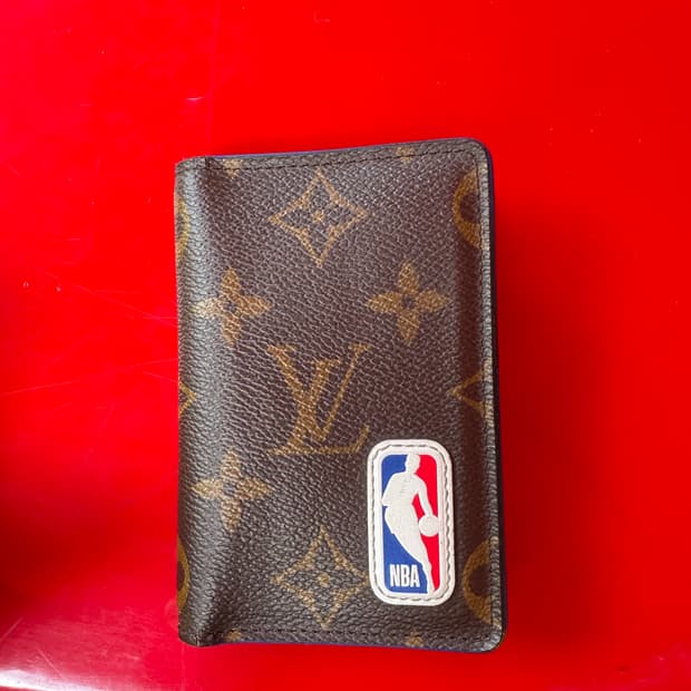 한정판 루이비통 nba 오거나이저 지갑
