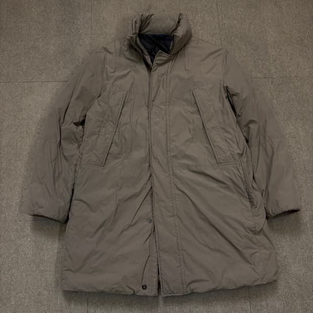 epigram 에피그램 하이넥 라이트 롱다운 자켓 