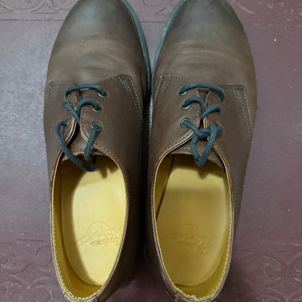 270 닥터마틴 브라운