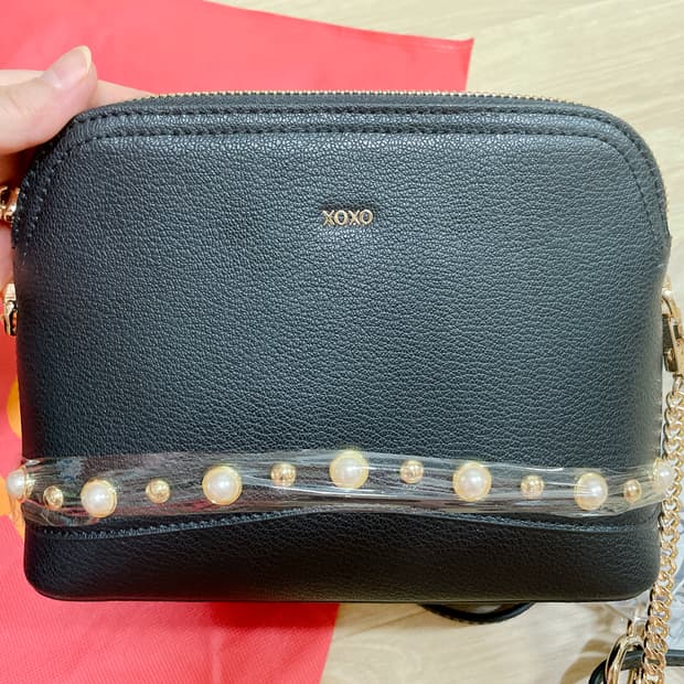 [새상품] XOXO 진주장식 소가죽 크로스백 넘나 예쁨