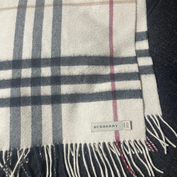 버버리 캐시미어 머플러