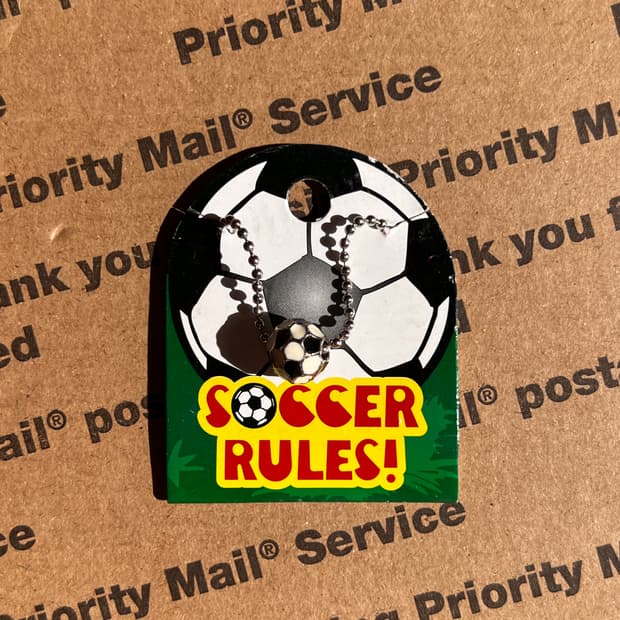 90s vtg Soccer Ball Bead Chain