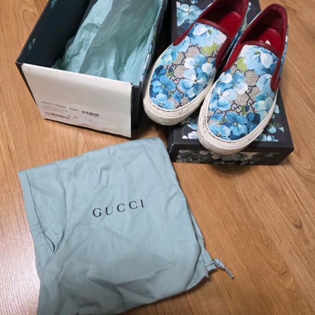 구찌 블룸 슬립온 36사이즈