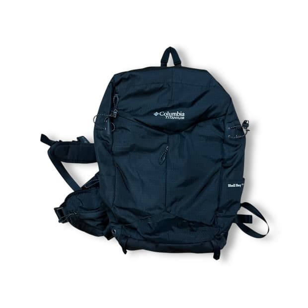 컬럼비아 티타늄 나일론 쉘 백팩