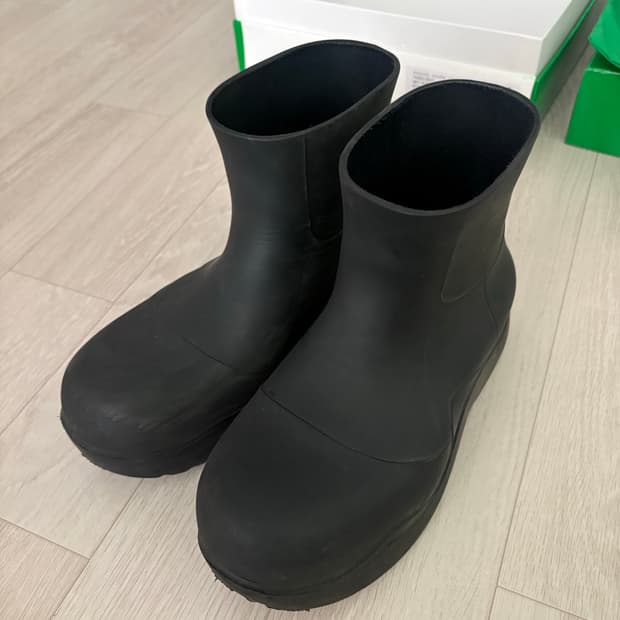 보테가 베네타 퍼들부츠 36