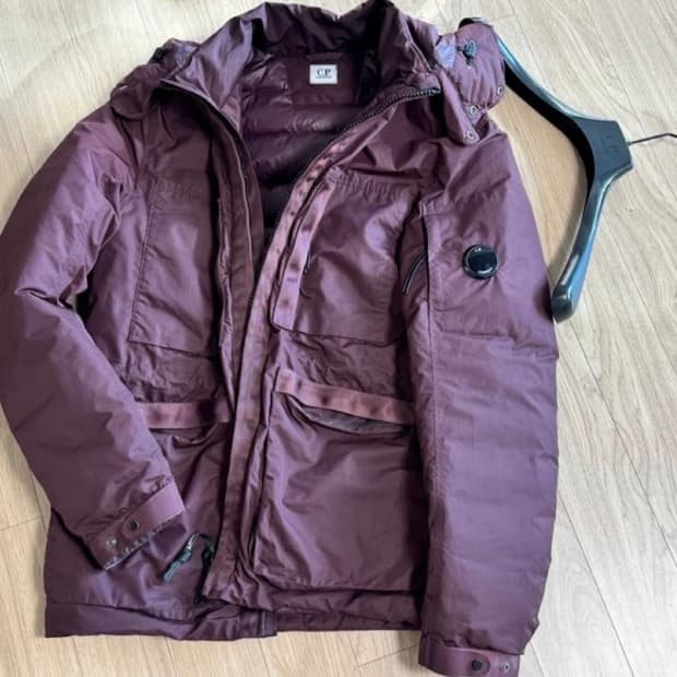 CP 컴퍼니 남성 MICRO-M 다운 자켓