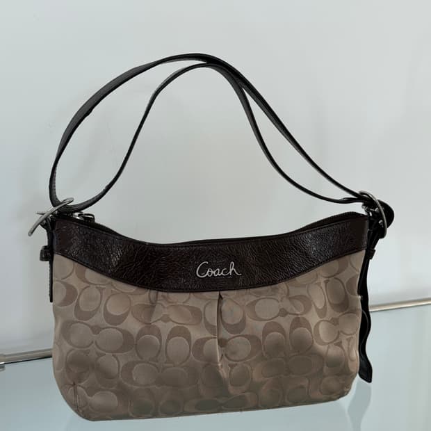 Coach Signature Ashley