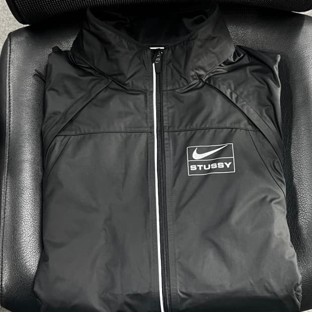 나이키x스투시 nrg 스톰핏 바람막이 Xl