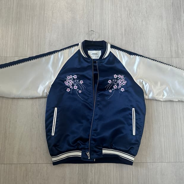 언더에어 사쿠라 스카쟌