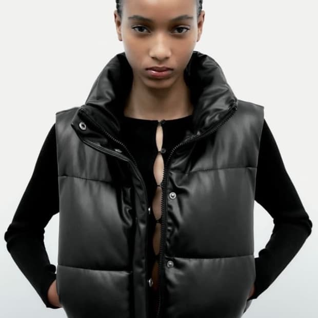 자라 레더 크롭 패딩조끼 xs