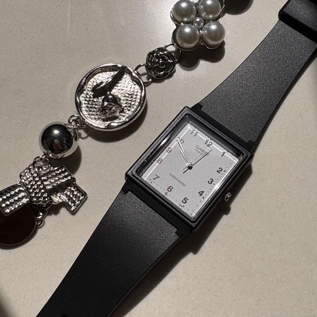 MQ277BJH watch