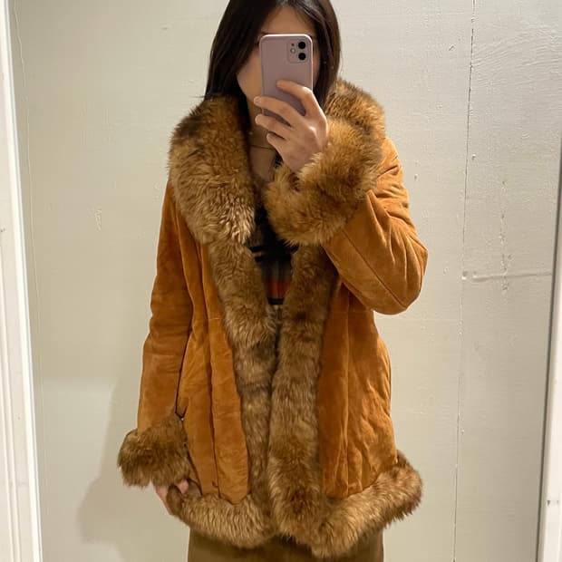 피그스킨 무스탕 코트