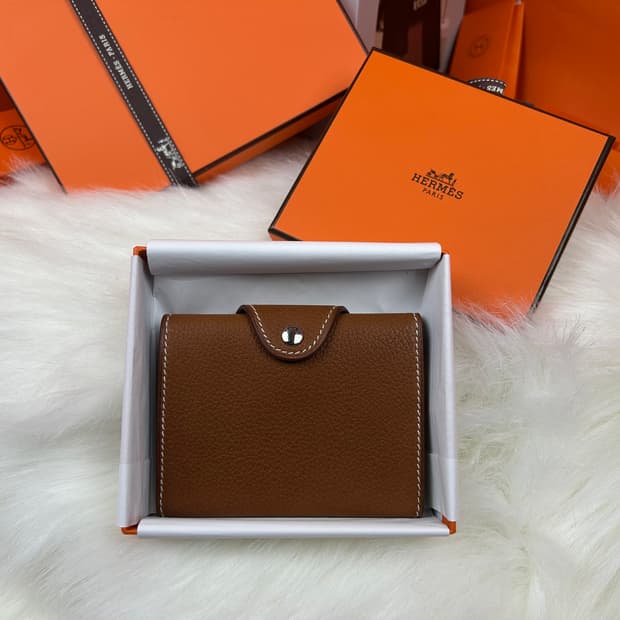 에르메스 일리아드 바레니아 카드지갑