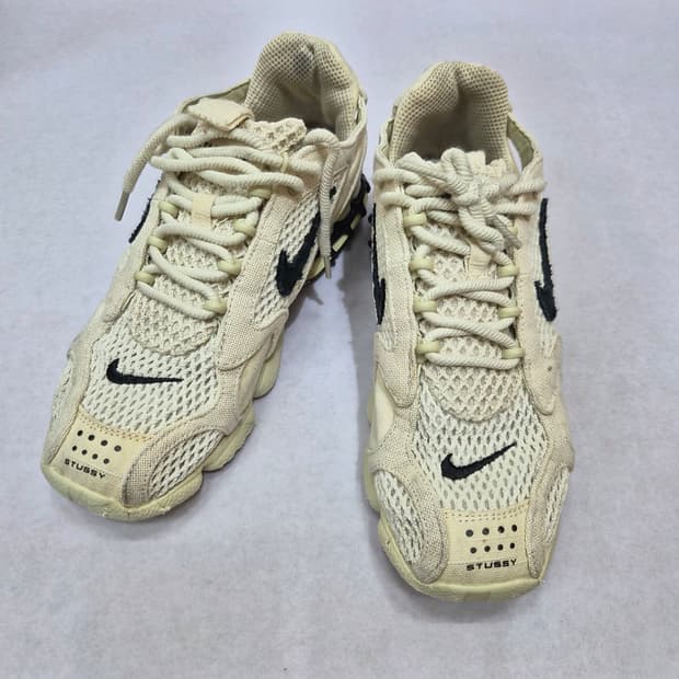 나이키X스투시 에어줌 스피리돈 케이지2 파슬