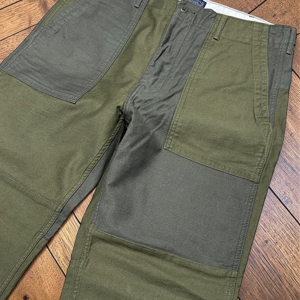 리바이스 배색 퍼티그 팬츠