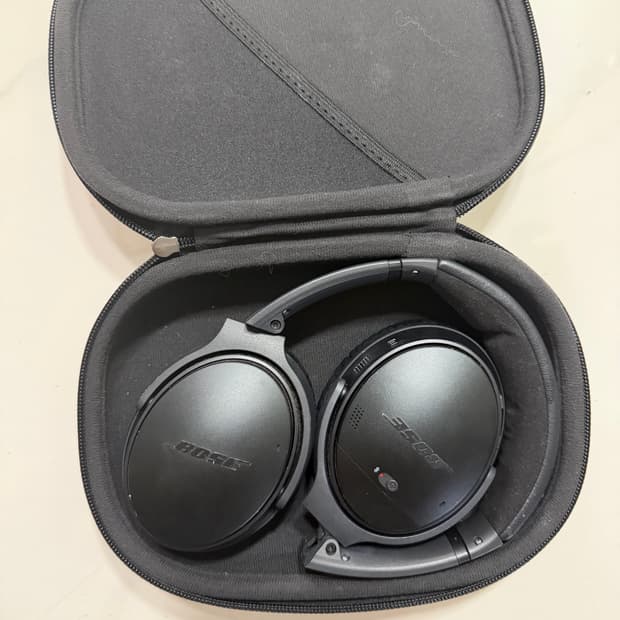보스 QC35 헤드폰 블랙