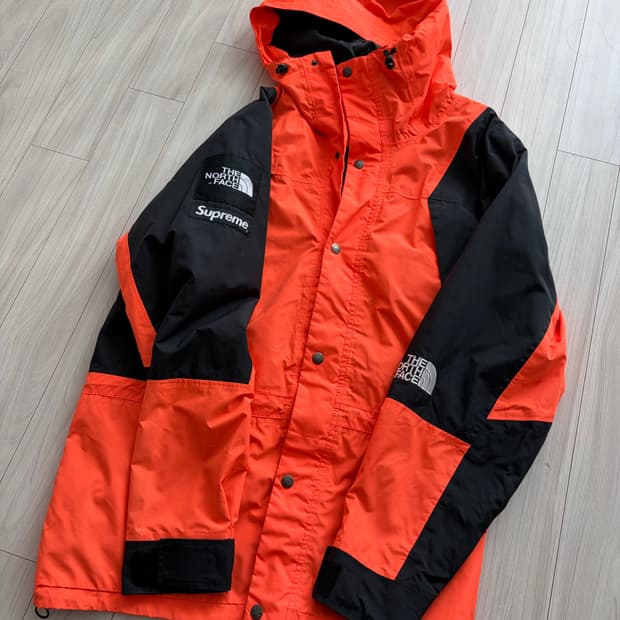 슈프림 X 노스페이스 1990 마운틴 자켓 오렌지 블랙 L