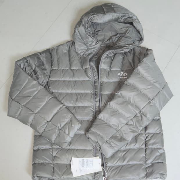 엄브로 경량패딩(95) 새상품