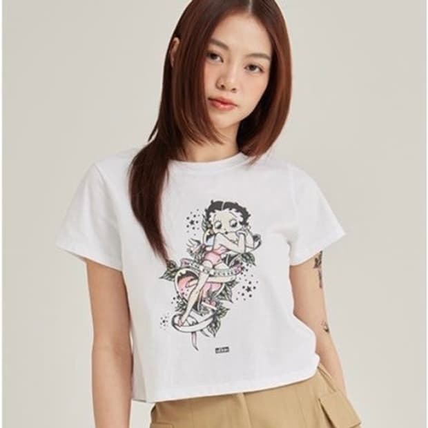 얼킨캔버스 베티붑 크롭 반팔 티셔츠