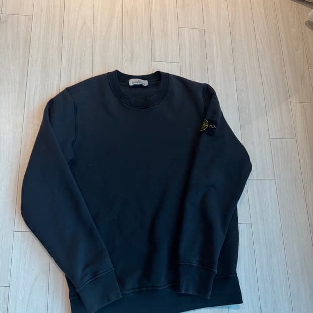 [정품] 스톤아일랜드 블랙 맨투맨 L