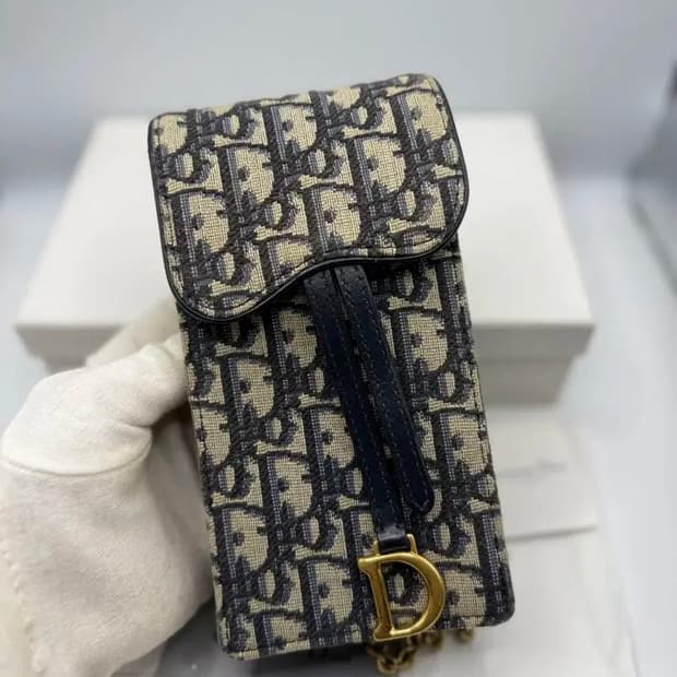 디올 오블리크 새들 폰홀더백
